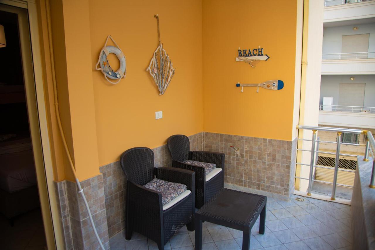 Gloria'S Apartment Lungomare Vlorë Exterior foto